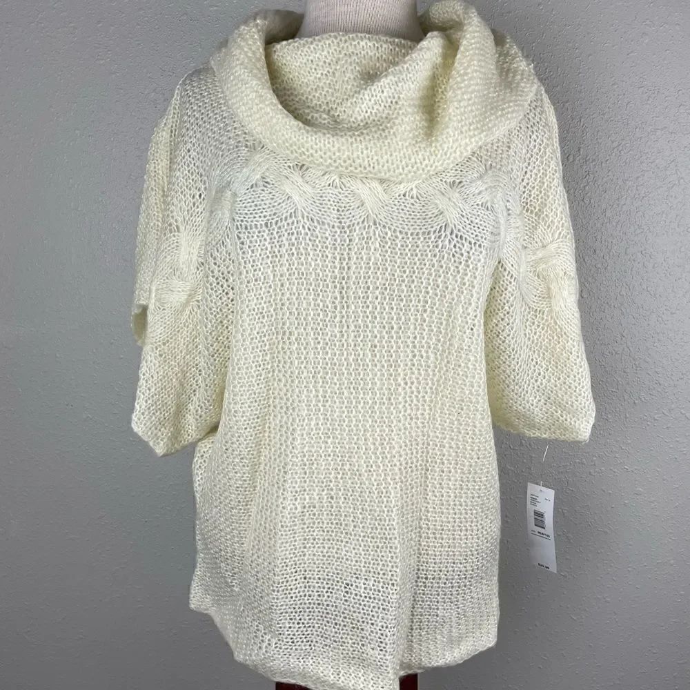 NWT Passports Loose Knit Off-White Cowl Neck Sweater Size M